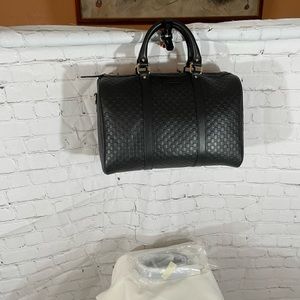 100% Authentic Gucci Guccissima Black Boston satchel bag